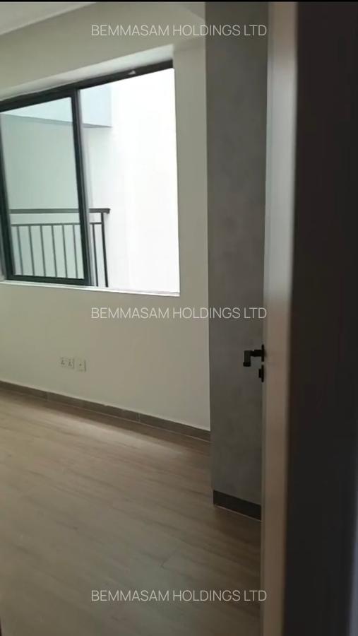 3 Bed Apartment with En Suite at Riverside - 13