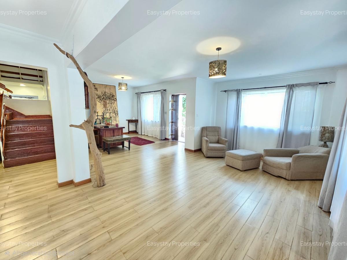 3 Bed House with En Suite in Westlands Area - 3