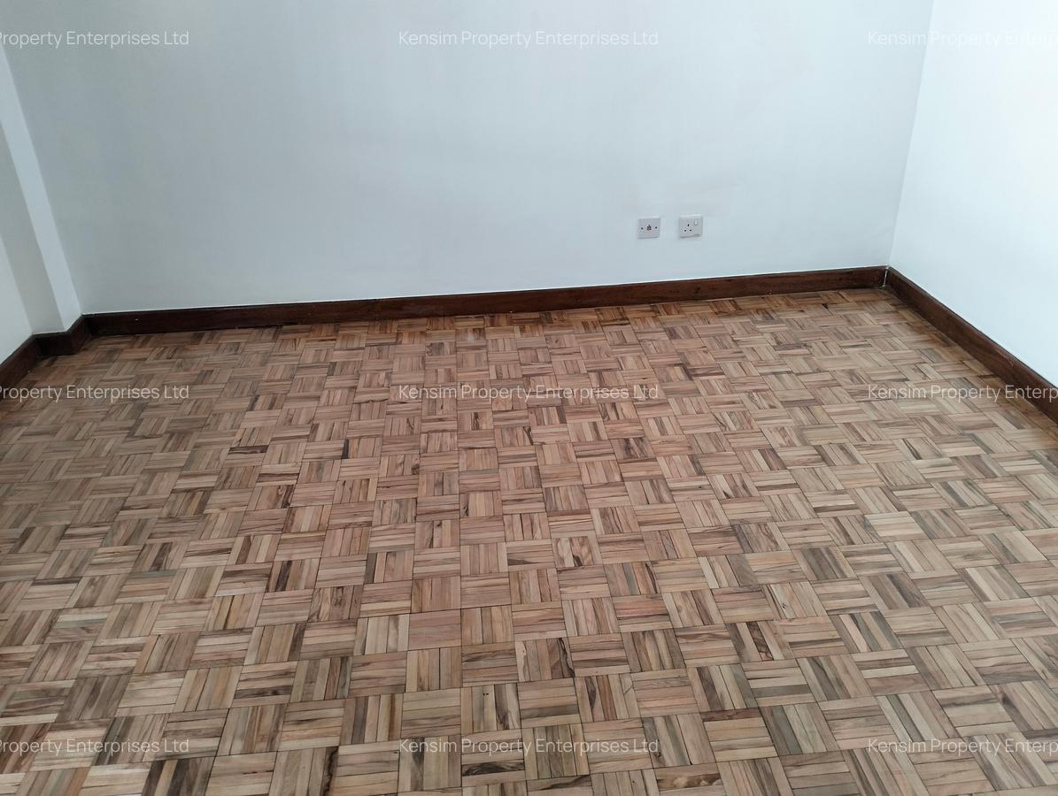 4 Bed Townhouse with En Suite in Lavington - 15