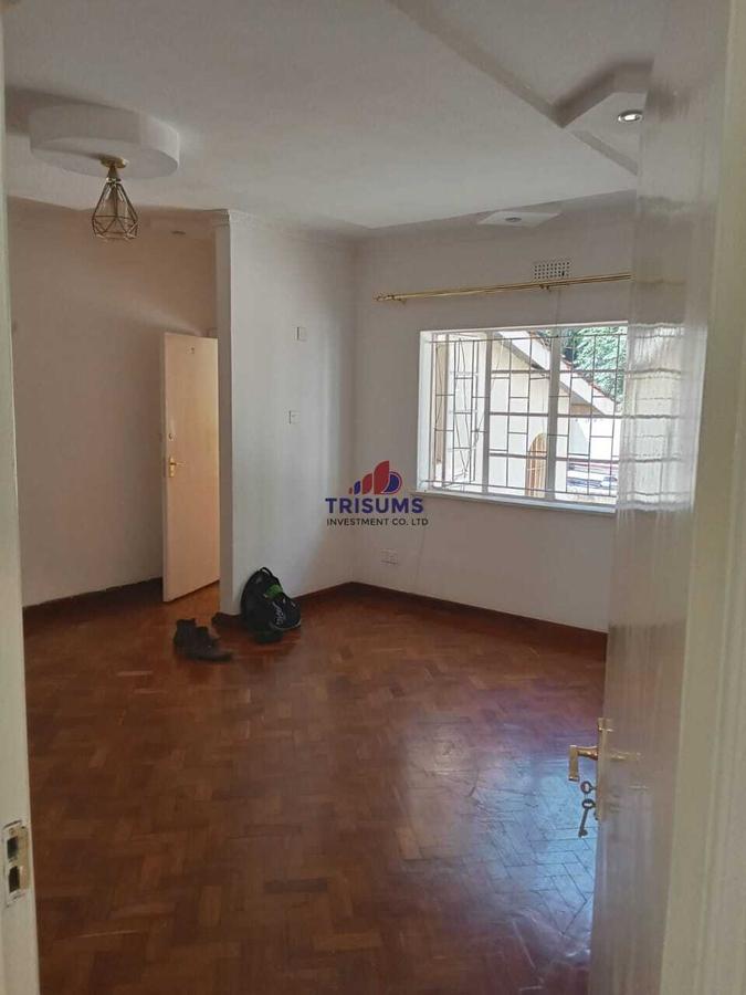 2 Bed Apartment with En Suite in Rhapta Road - 1