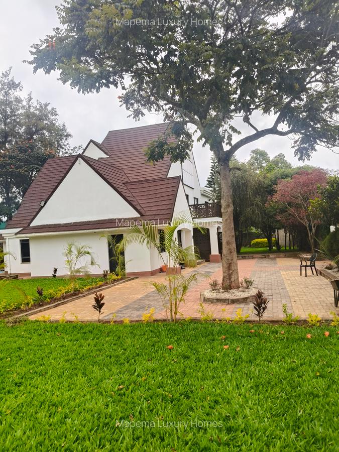 7 Bed House with En Suite at Hillcrest - 18