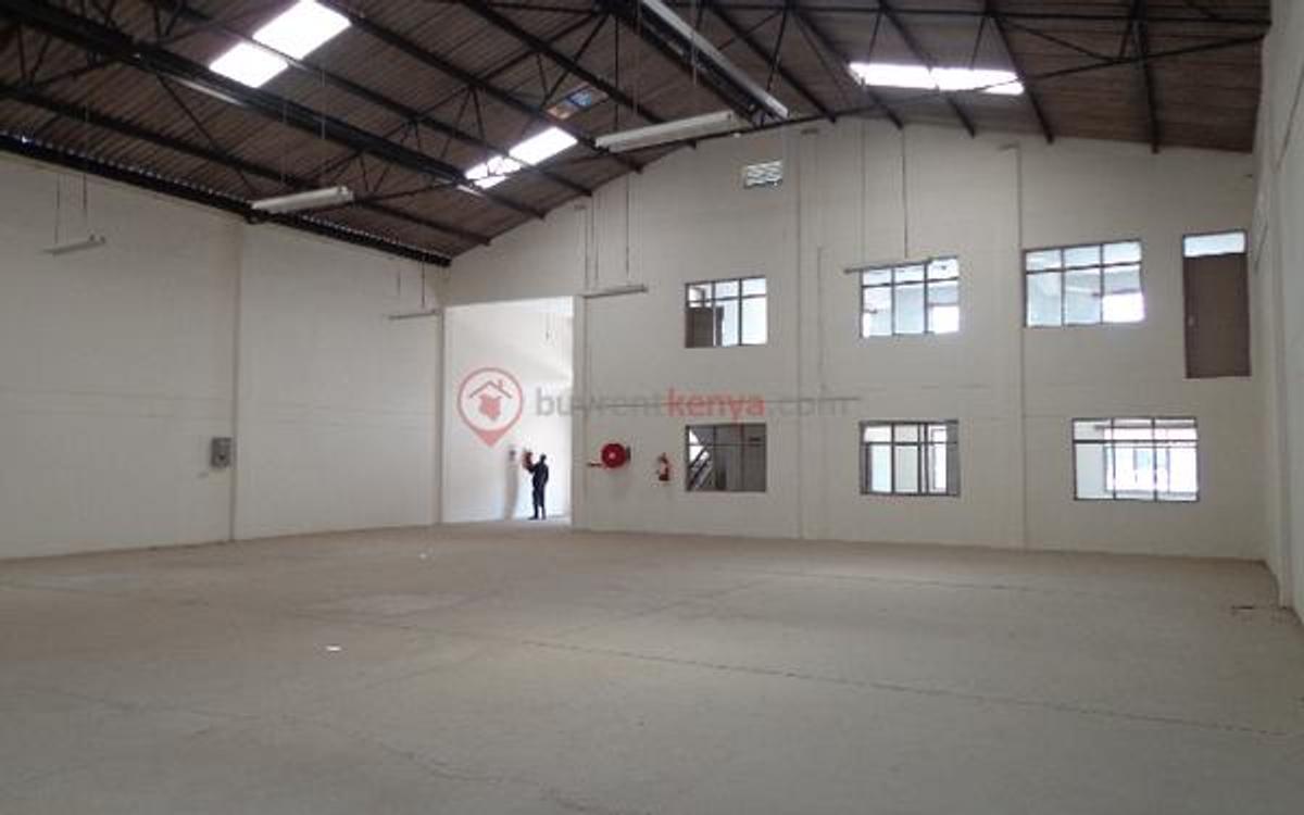 10,000 ft² Warehouse with Service Charge Included at Off Mombasa Road - 11