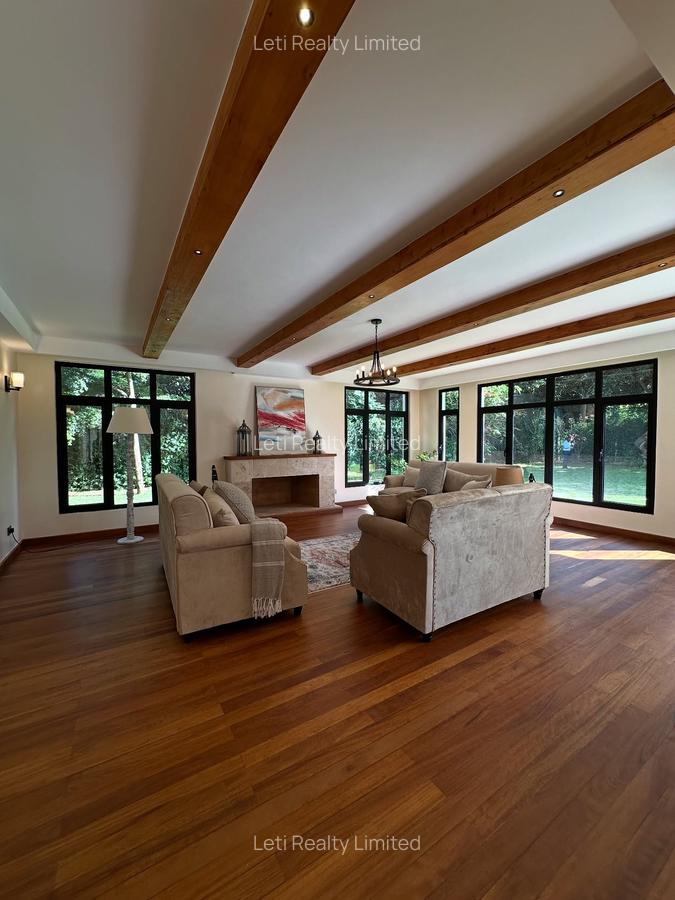 5 Bed House with En Suite in Runda - 3