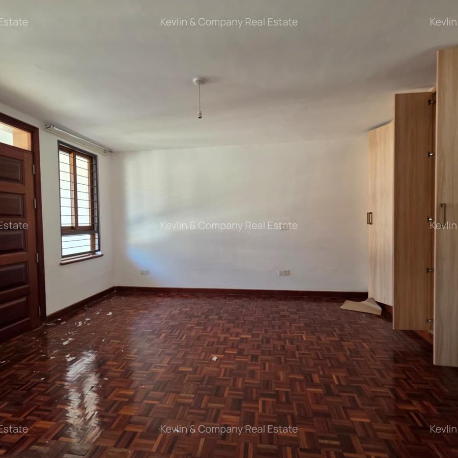 5 Bed Apartment with En Suite in Kileleshwa - 20