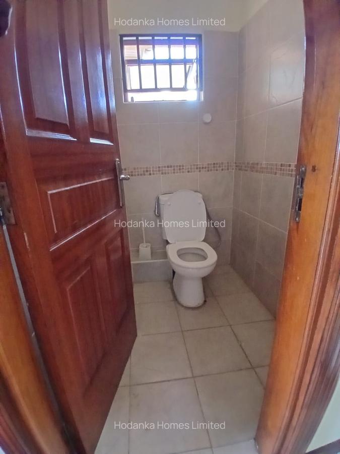 Serviced 3 Bed Apartment with En Suite in Kilimani - 18