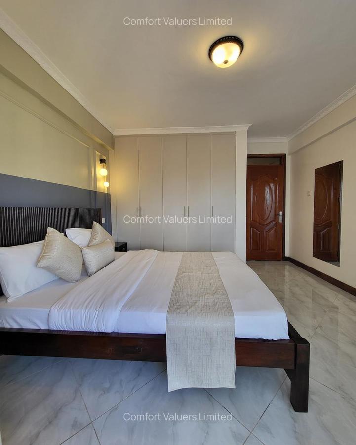 Serviced 1 Bed Apartment with En Suite at Westlands - 2
