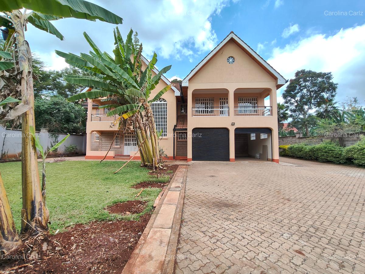 4 Bed House with En Suite at Rosslyn Lone Tree - 1