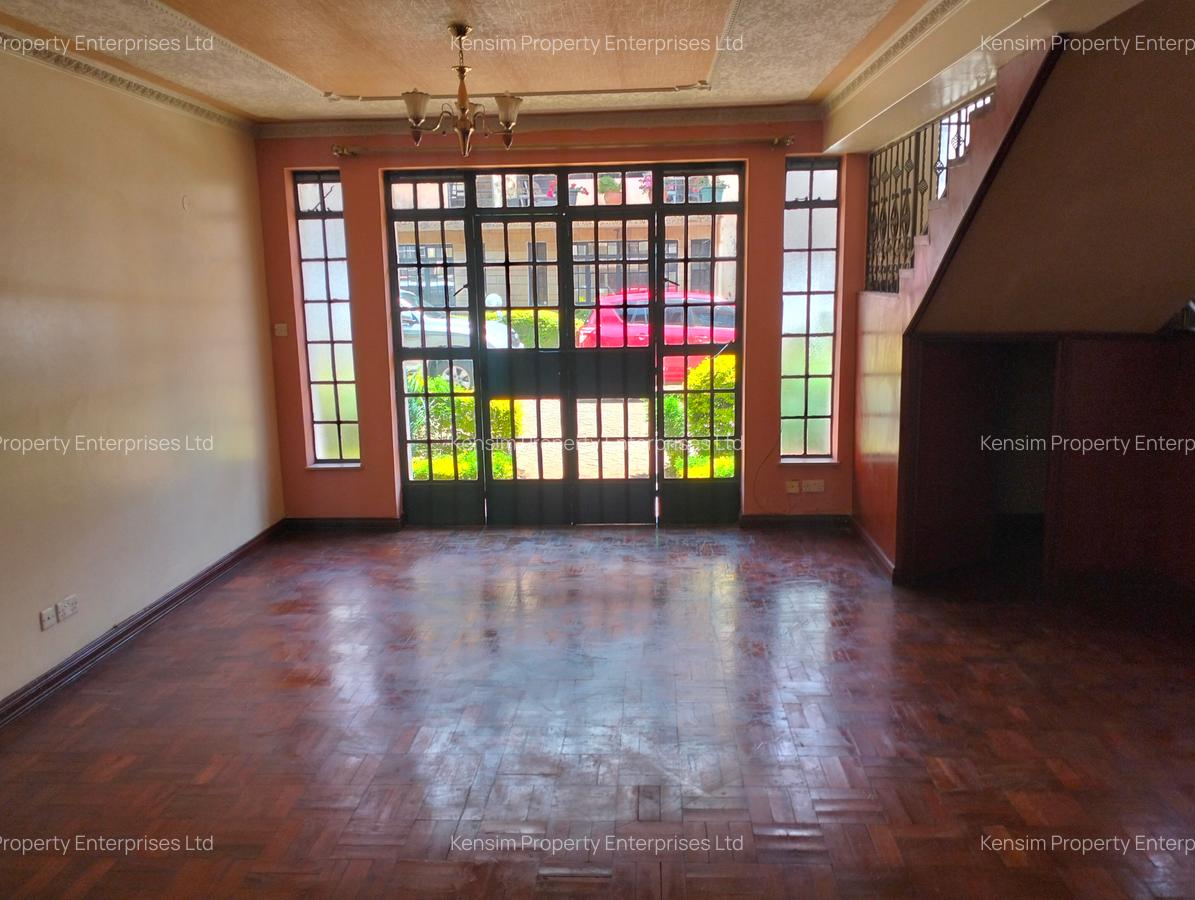 4 Bed Townhouse with En Suite in Lavington - 6