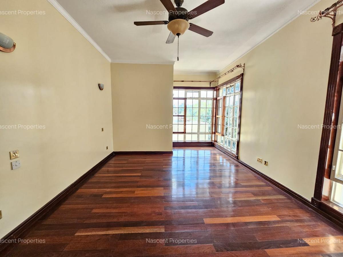 4 Bed Townhouse with En Suite in Kyuna - 7