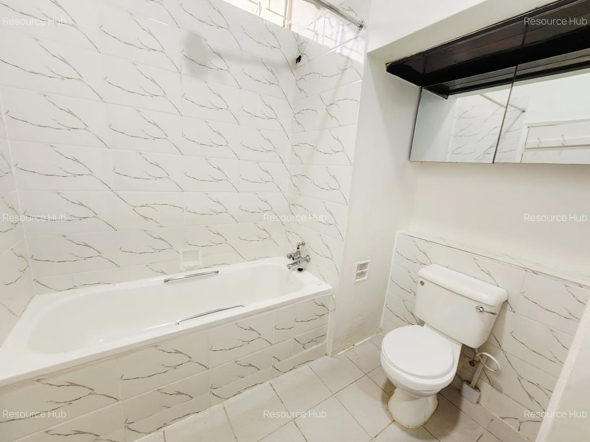4 Bed House with En Suite at Nyari - 14