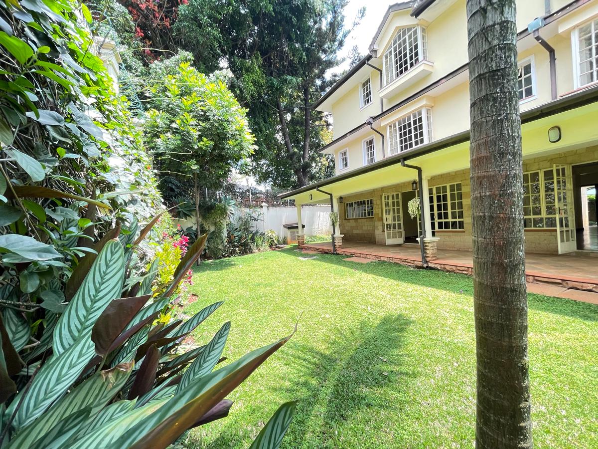 5 Bed Townhouse with Staff Quarters in Lavington - 3