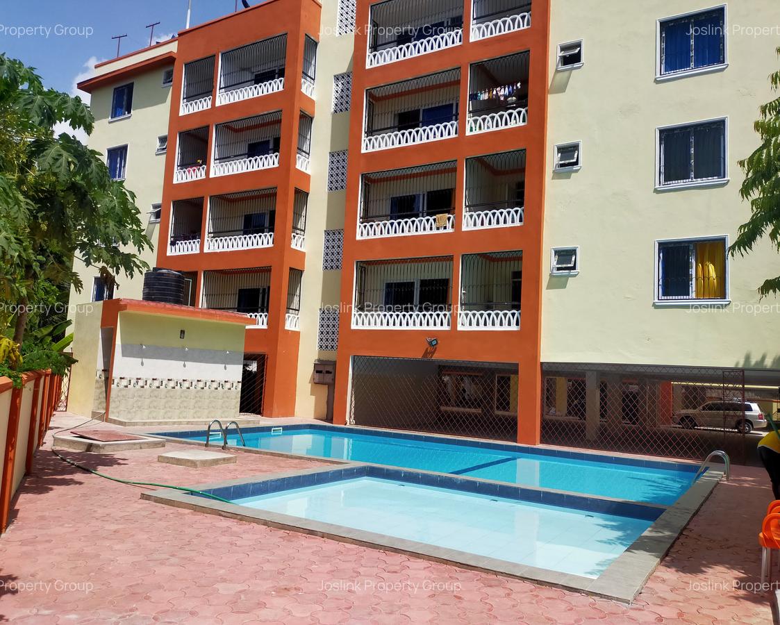 3 Bed Apartment with En Suite in Nyali Area - 1