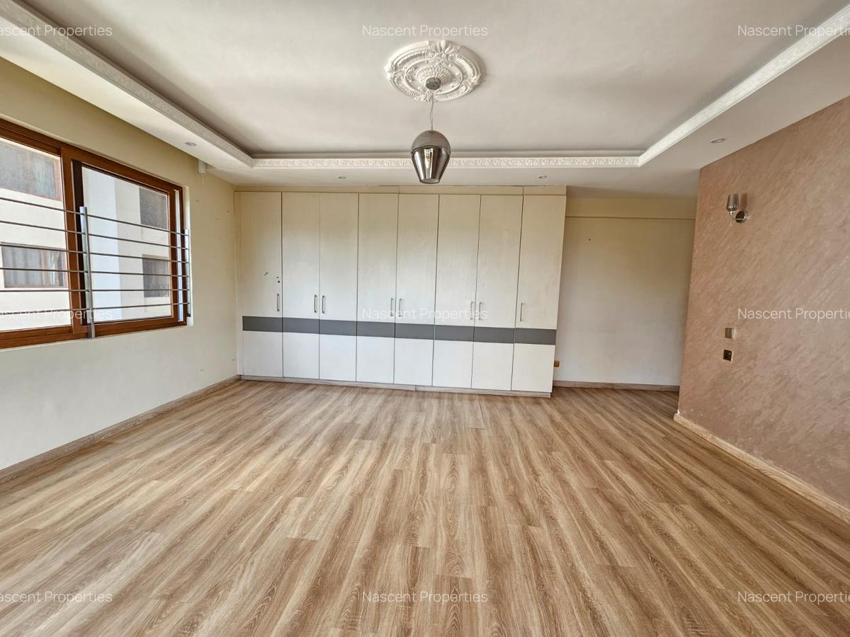 3 Bed Apartment with En Suite at Kileleshwa - 6