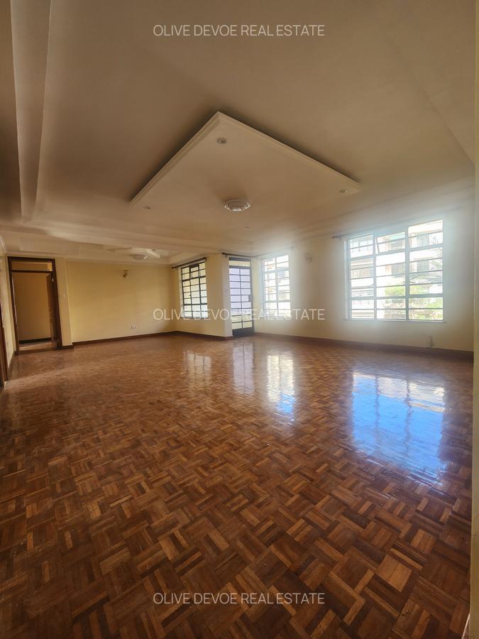 3 Bed Apartment with En Suite in Kilimani - 2