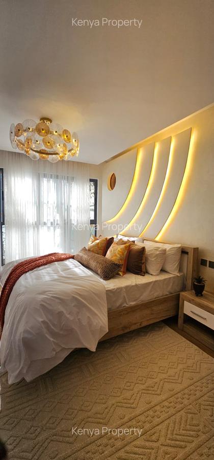 Serviced 2 Bed Apartment with En Suite in Parklands - 8