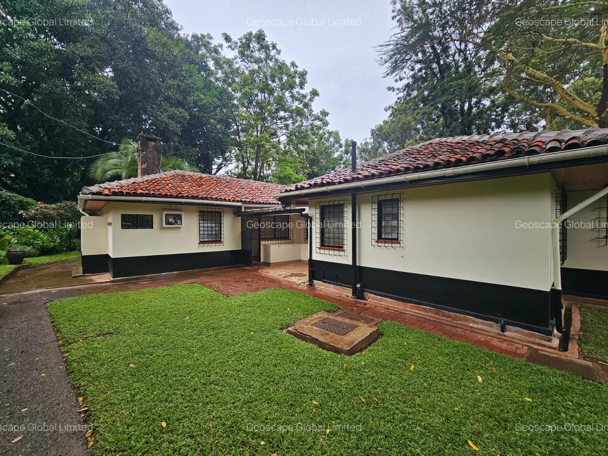 4 Bed House with En Suite in Thigiri - 16