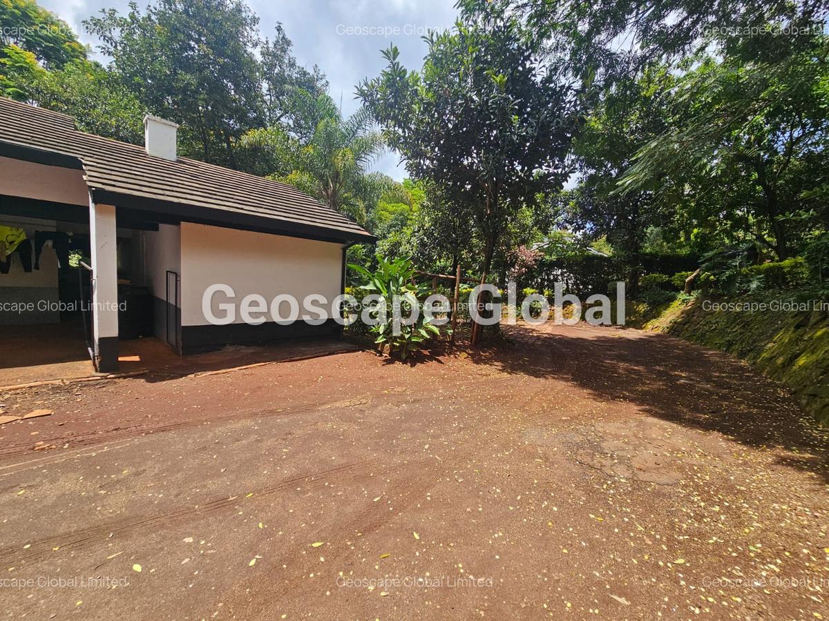 4 Bed House with En Suite in Loresho - 2