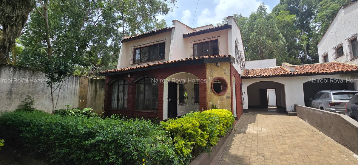 4 Bed Townhouse with En Suite at Off Gitanga Road - 3