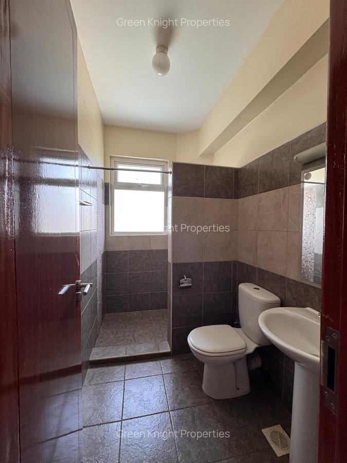 Serviced 4 Bed Apartment with En Suite in Lavington - 7