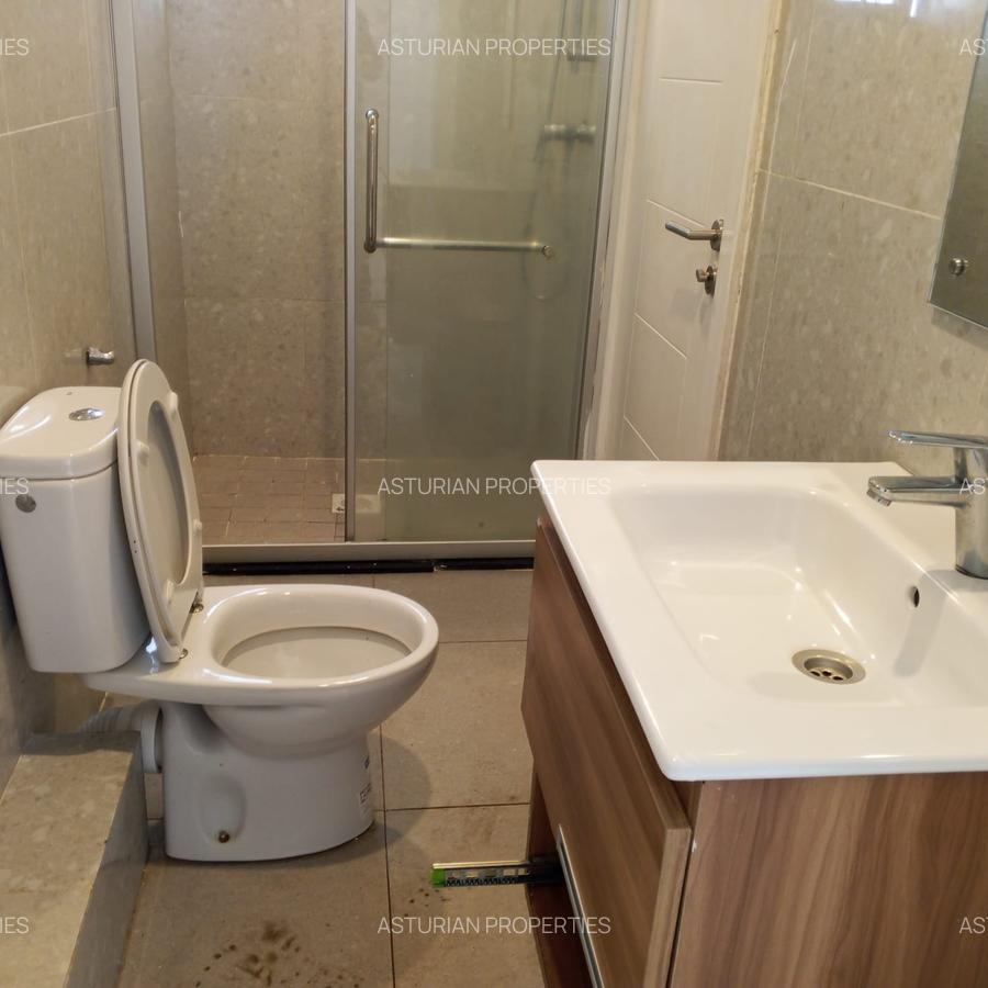 3 Bed Apartment with Swimming Pool in Kileleshwa - 10