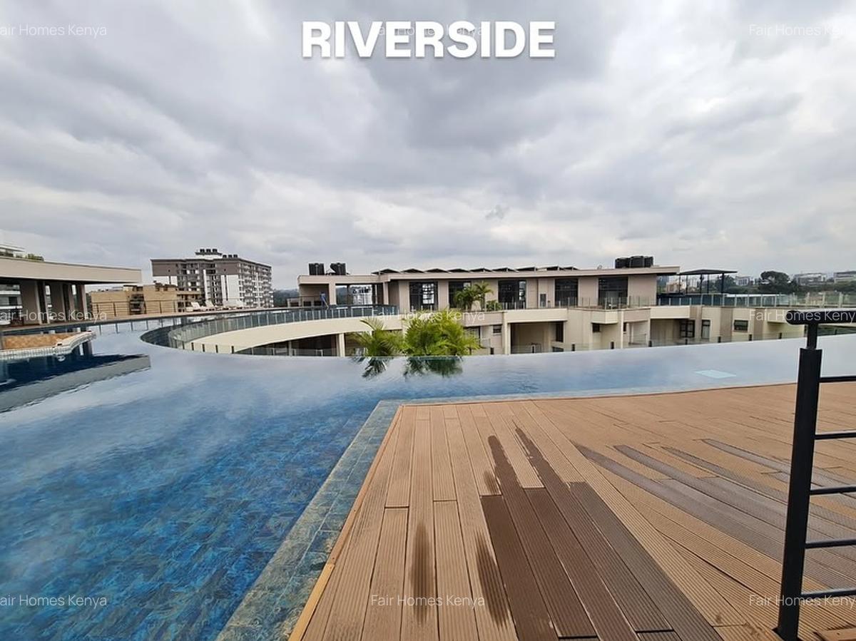 4 Bed Apartment with En Suite at Riverside Drive - 1
