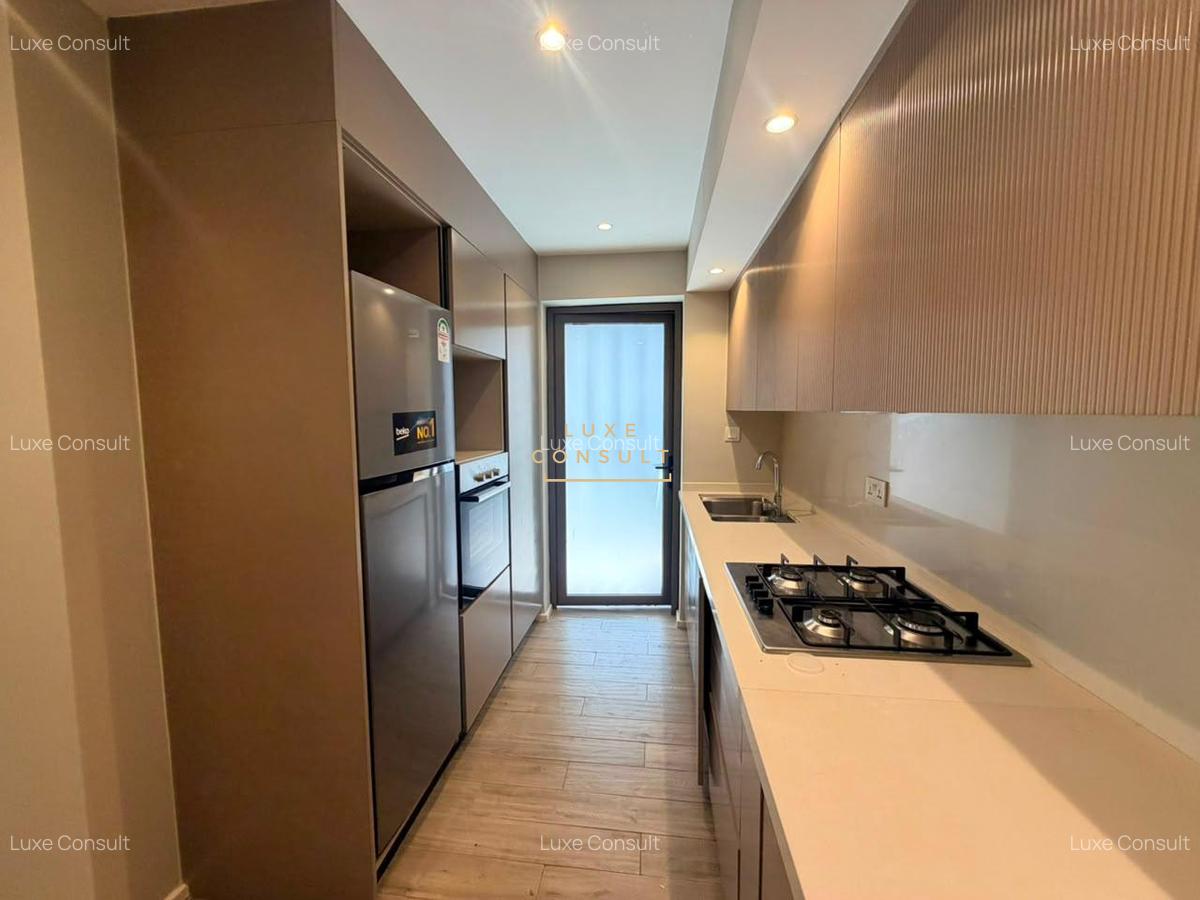 Furnished 3 Bed Apartment with En Suite in Rosslyn - 4
