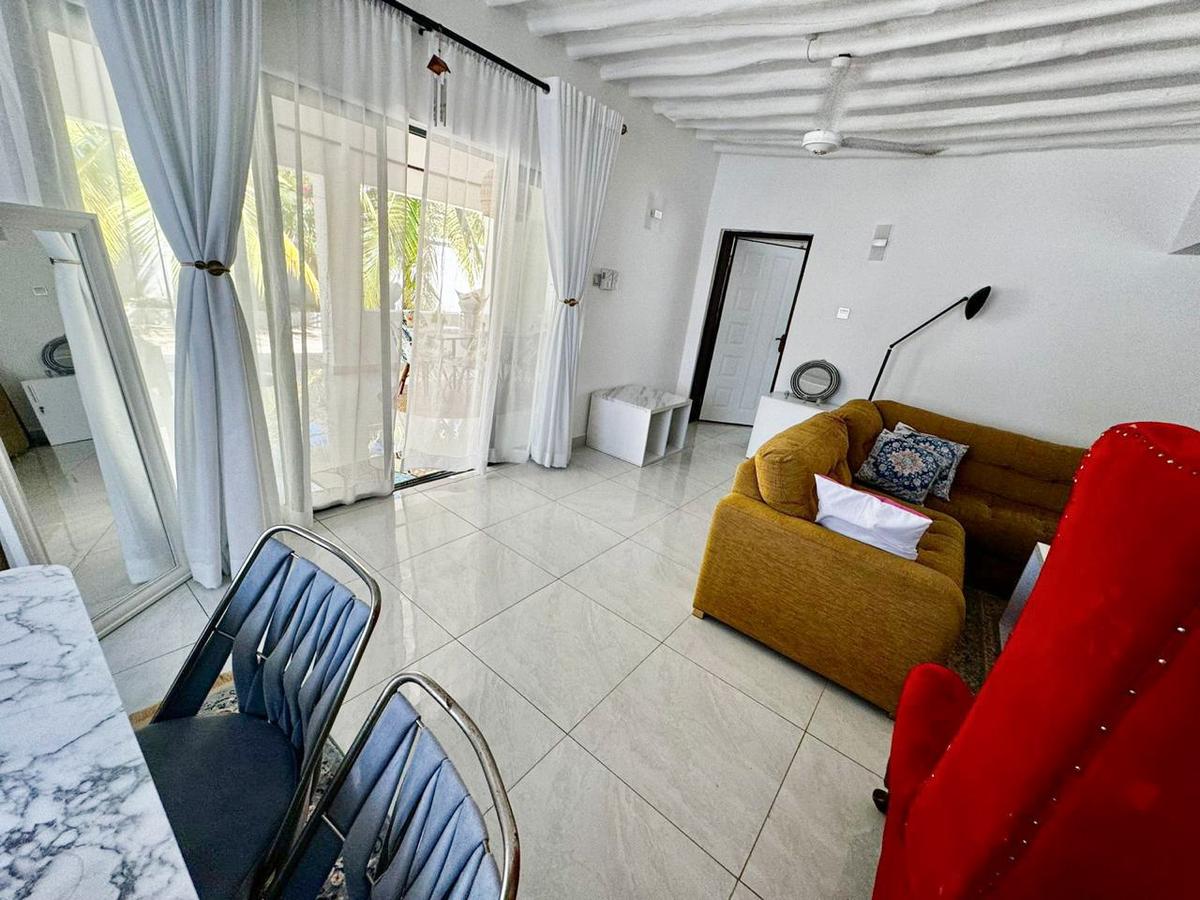 3 Bed House with En Suite in Diani - 10