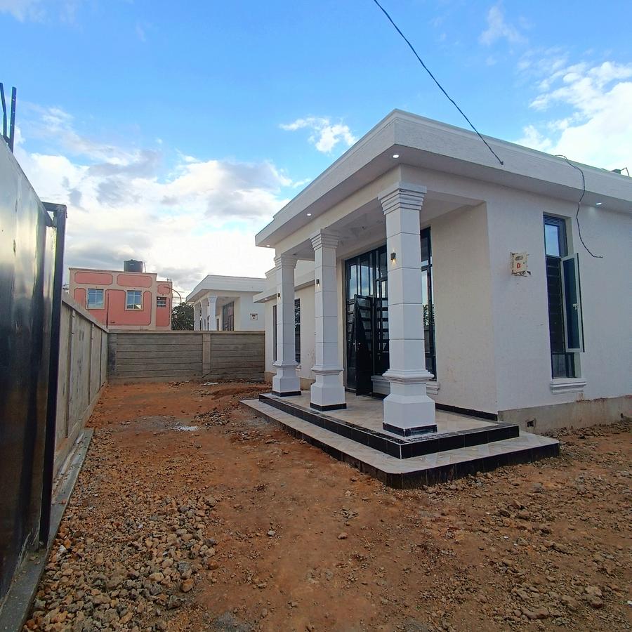 4 Bed House with En Suite at Mugutha Area - 11