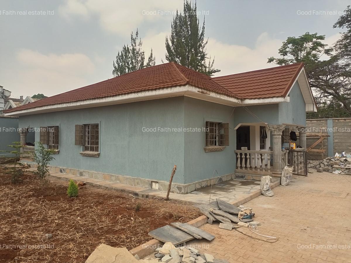 3 Bed House with En Suite in Runda - 3