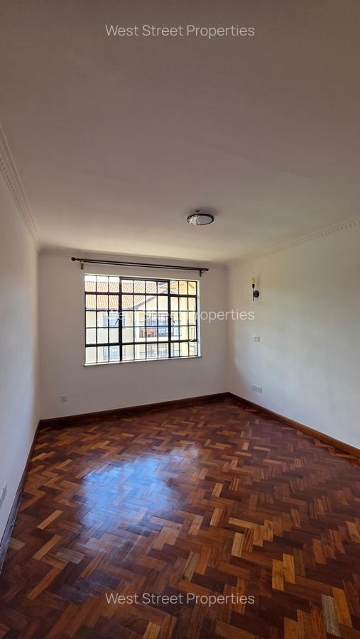 3 Bed Apartment with En Suite at Mbaazi Lane - 11