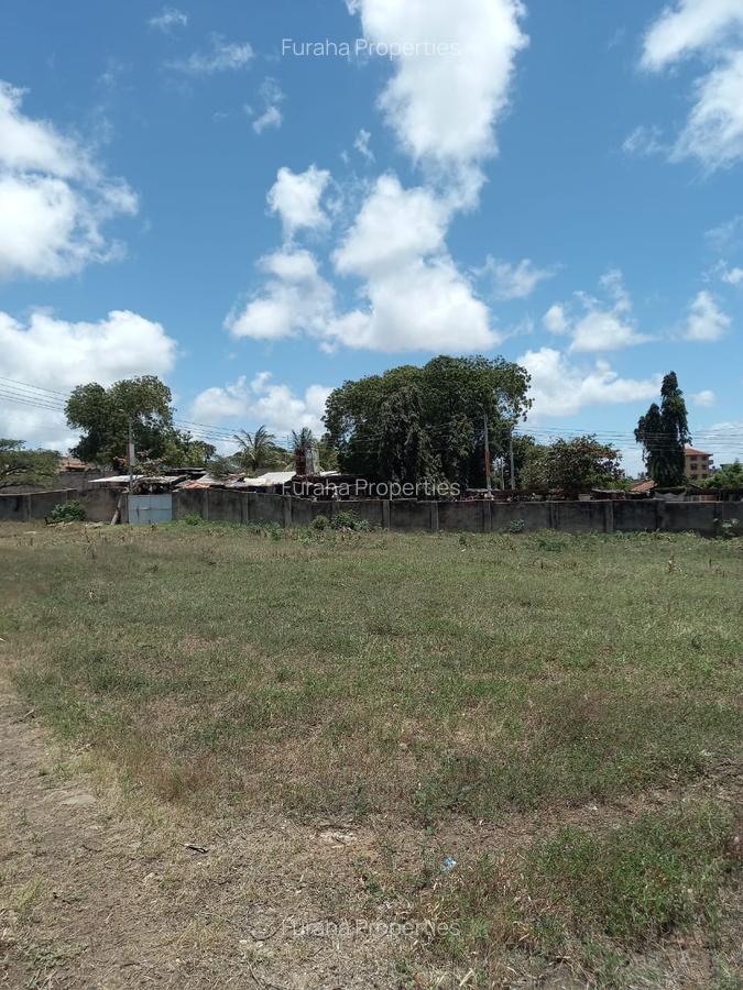 1.7 ac Commercial Land in Malindi - 10