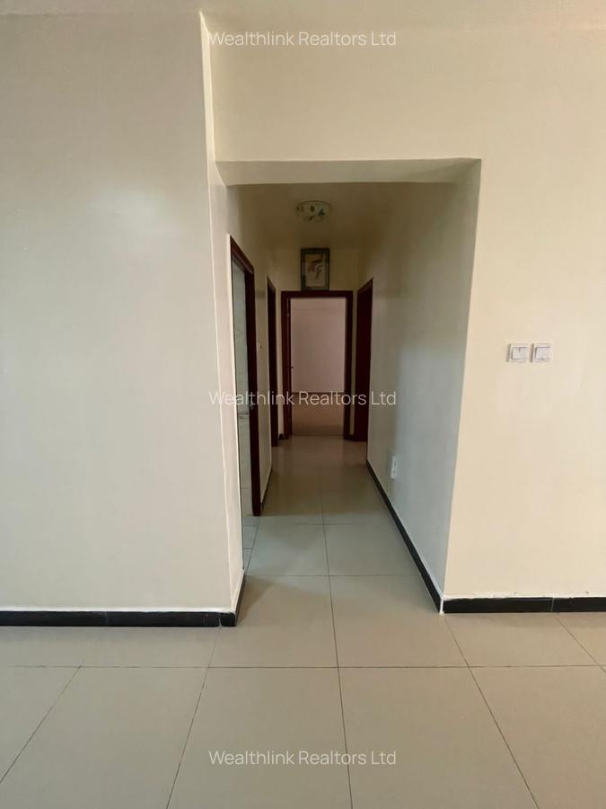 3 Bed Apartment with Swimming Pool in Kilimani - 8
