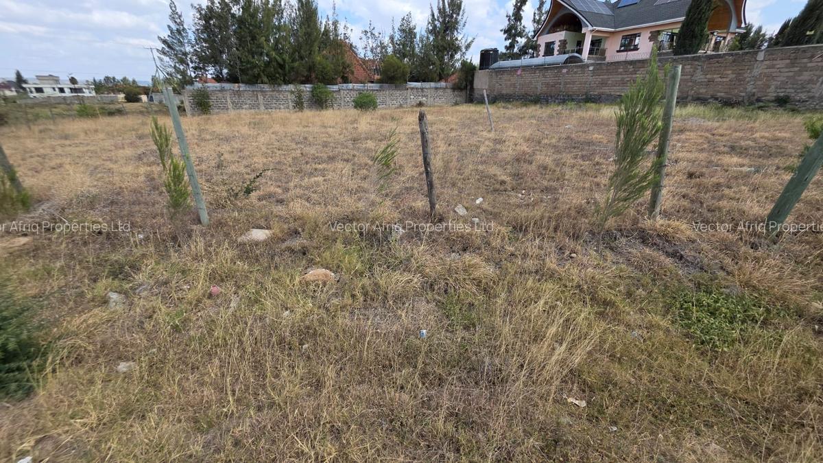 Land in Kitengela - 4