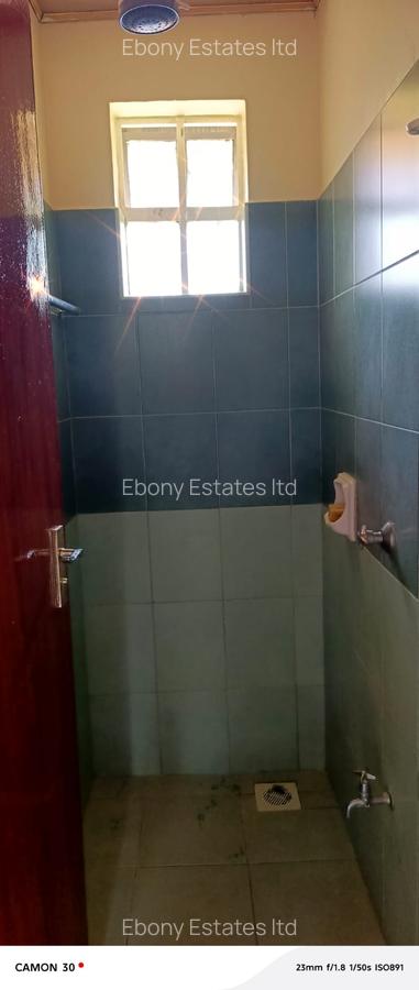 1 Bed House with Garden in Lavington - 3