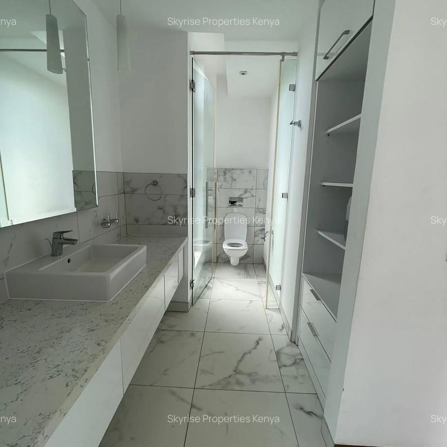 5 Bed Villa with En Suite in Karen - 9