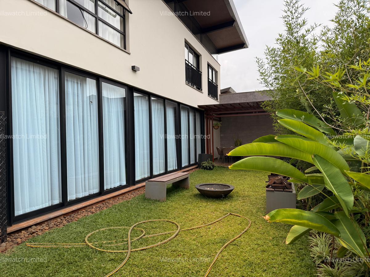 4 Bed Townhouse with En Suite at Runda - 3