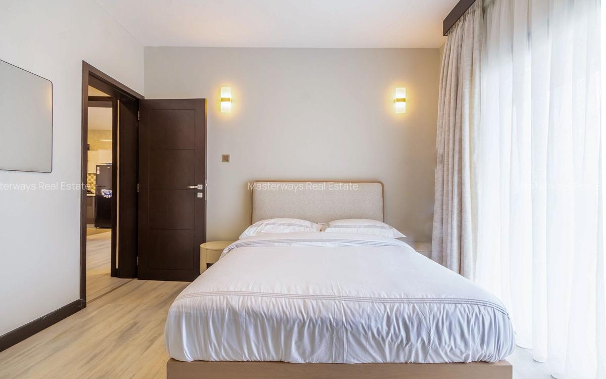 Furnished 2 Bed Apartment with En Suite in Riverside - 4