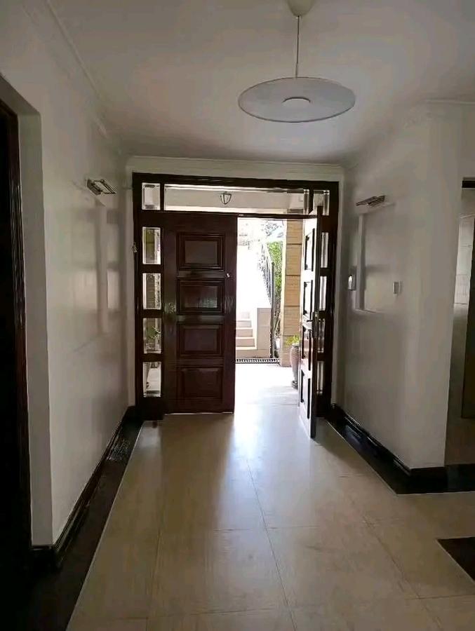 4 Bed House with En Suite at Rosslyn Lonne Tree - 6