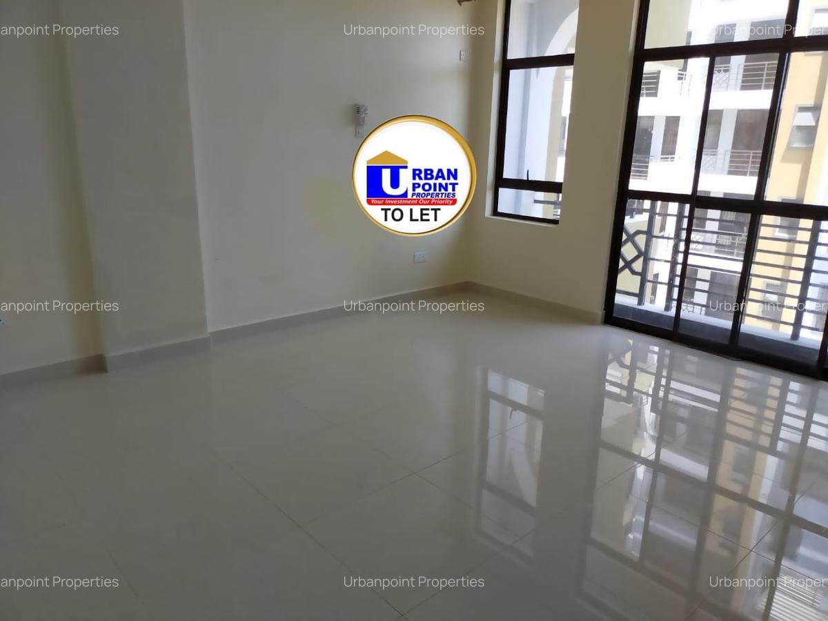 Serviced 3 Bed Apartment with En Suite in Nyali Area - 19