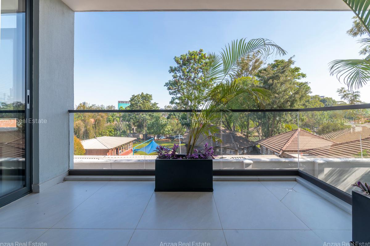 5 Bed Villa with En Suite at Jacaranda Avenue - 7