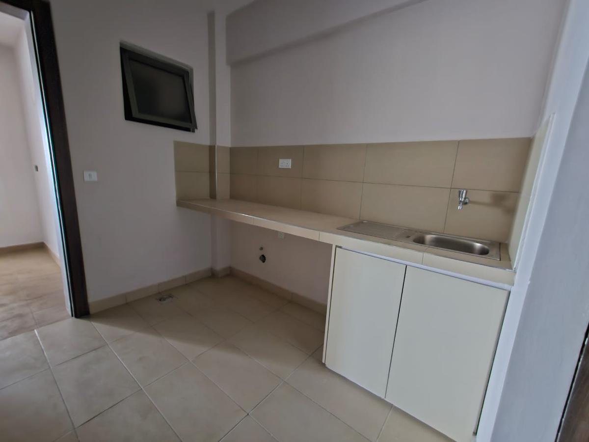 3 Bed Apartment with En Suite in Westlands Area - 4