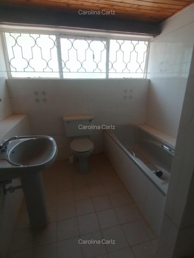 5 Bed House with En Suite at Gigiri - 19