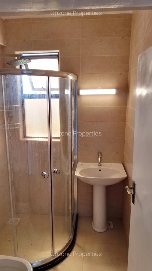 3 Bed Apartment with En Suite in Lavington - 9