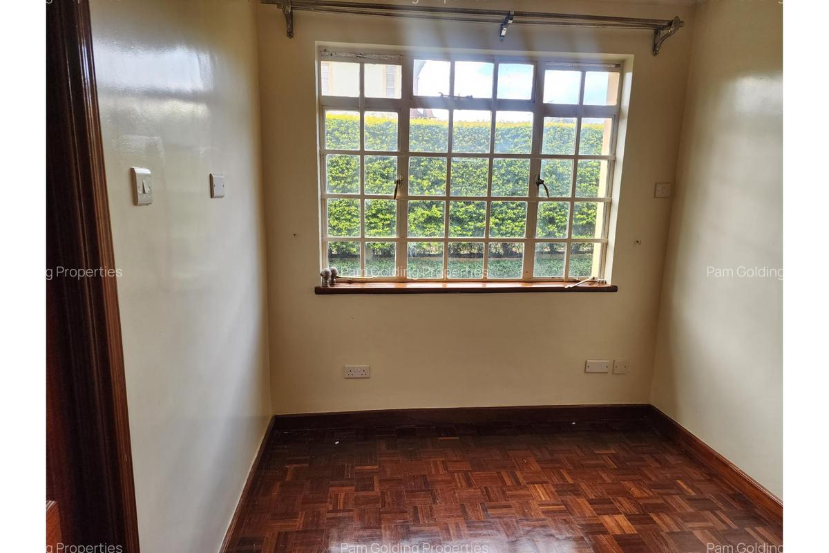 4 Bed House with En Suite at Muthanduku - 15