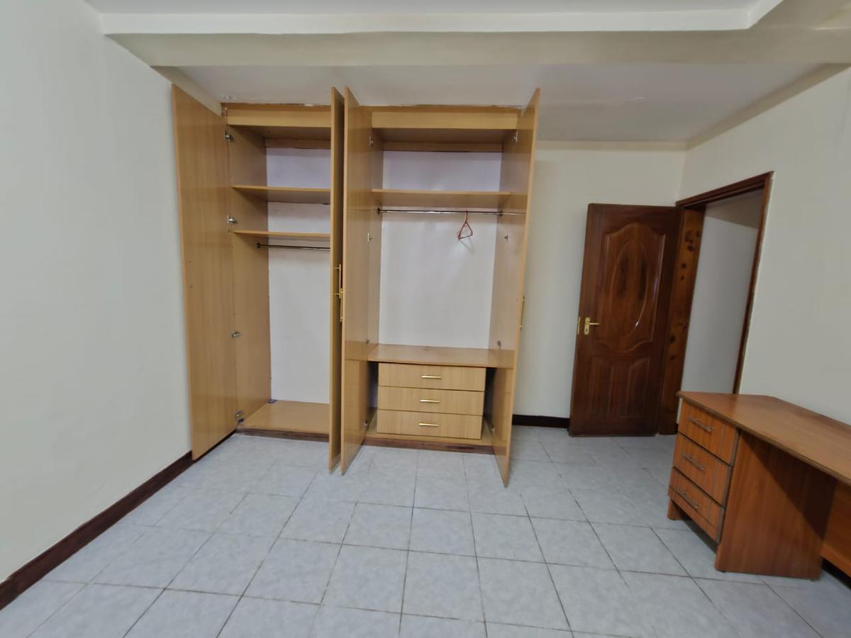 Furnished 2 Bed Apartment with En Suite in Runda - 12