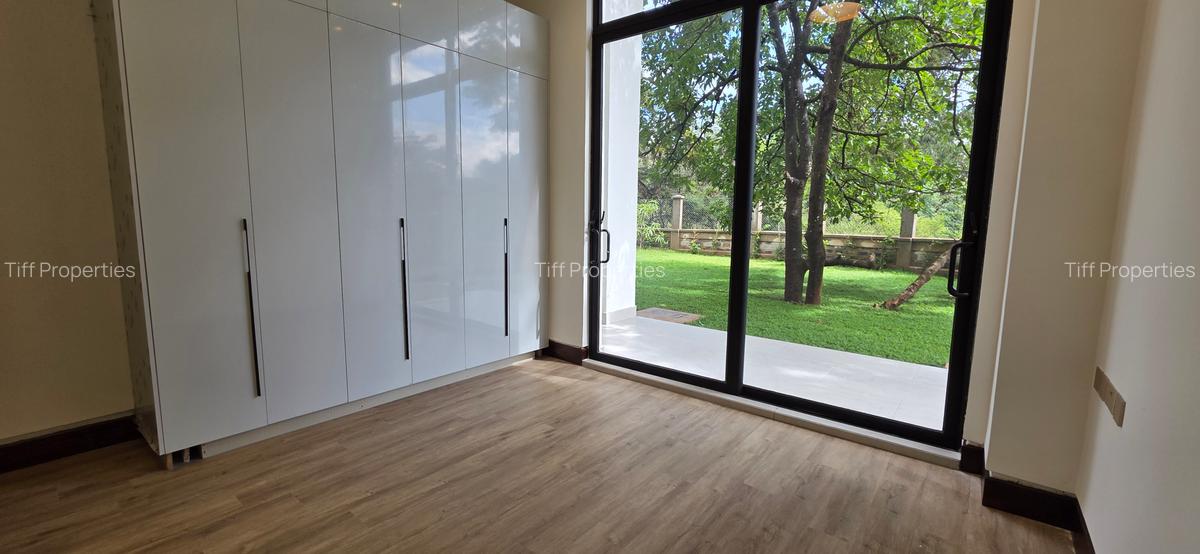 5 Bed Townhouse in Kitisuru - 18