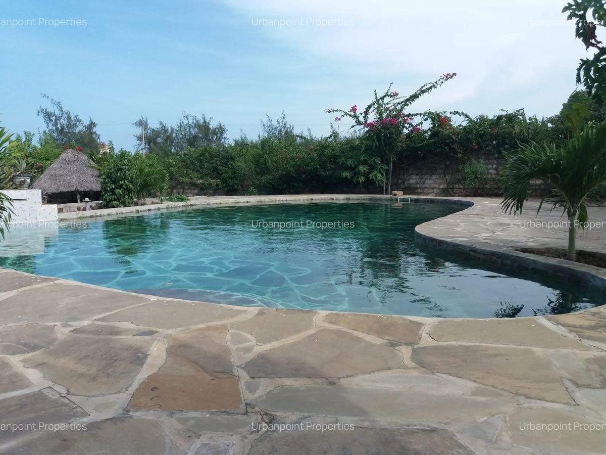 3 Bed House with En Suite in Watamu - 14