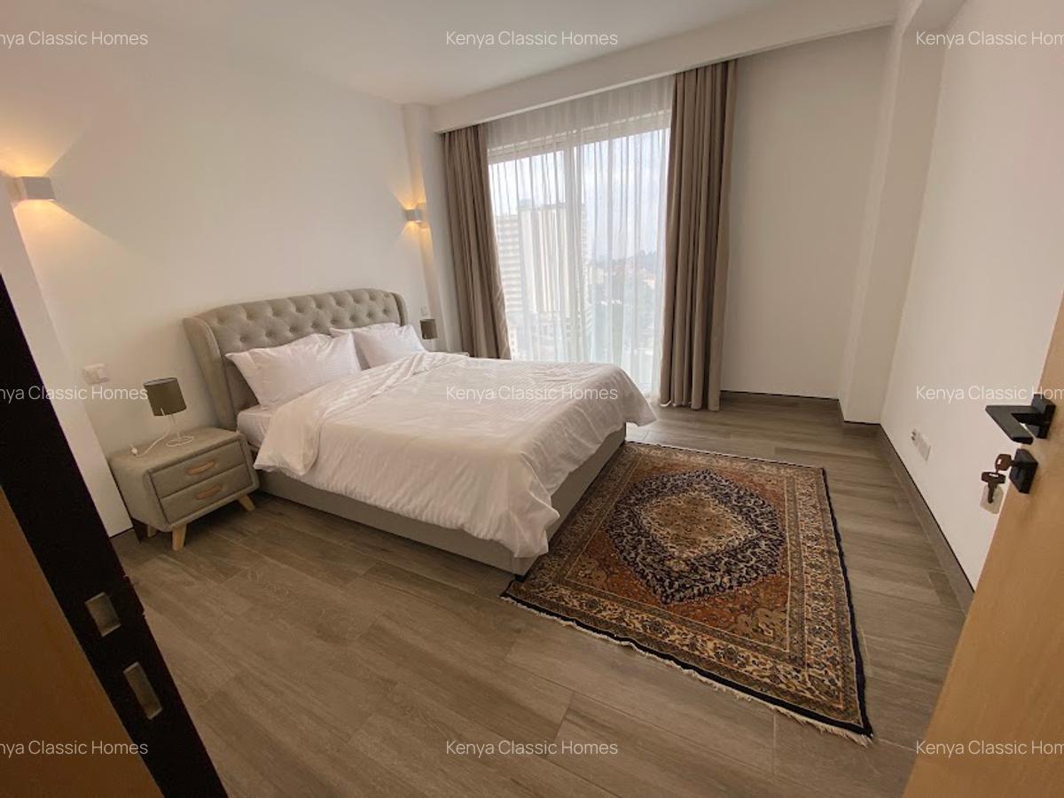 Serviced 3 Bed Apartment with En Suite at Denis Pritt - 17