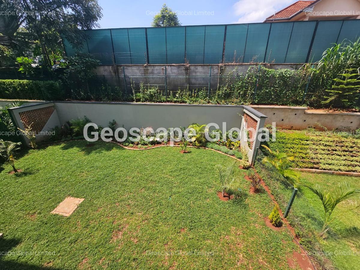 4 Bed Townhouse with En Suite in Rosslyn - 8