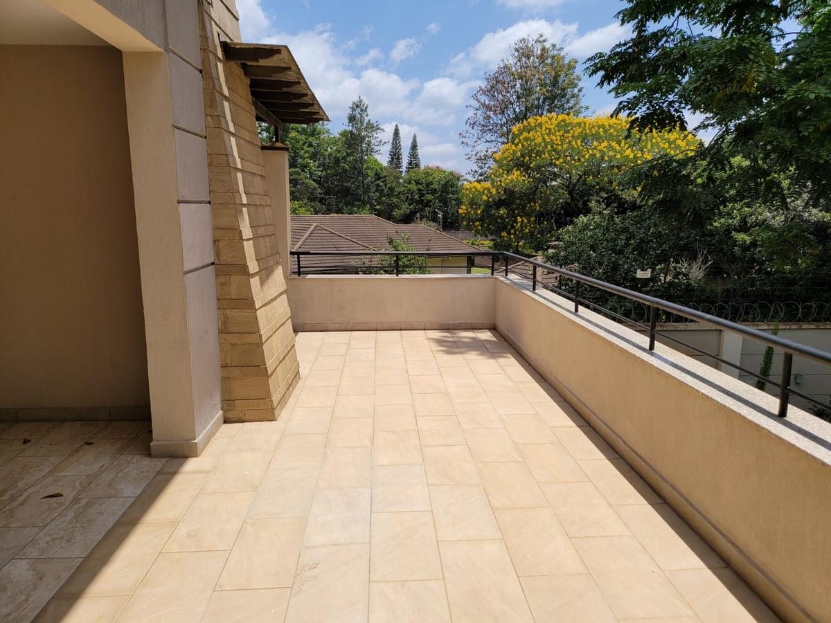 5 Bed Townhouse in Lavington - 3